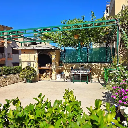Lovely For 2 Free Private Parking Makarska